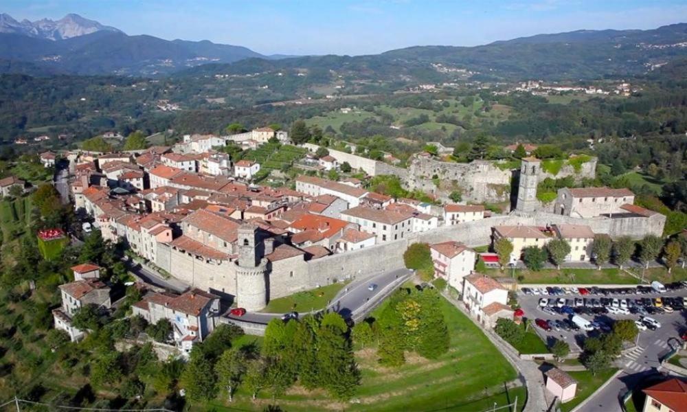 Il Casale Di Rolando Apartment Castiglione di Garfagnana Bagian luar foto