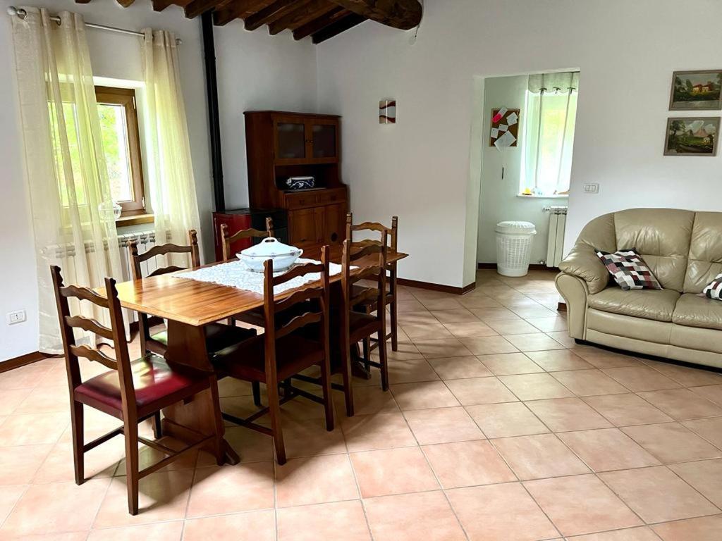 Il Casale Di Rolando Apartment Castiglione di Garfagnana Bagian luar foto